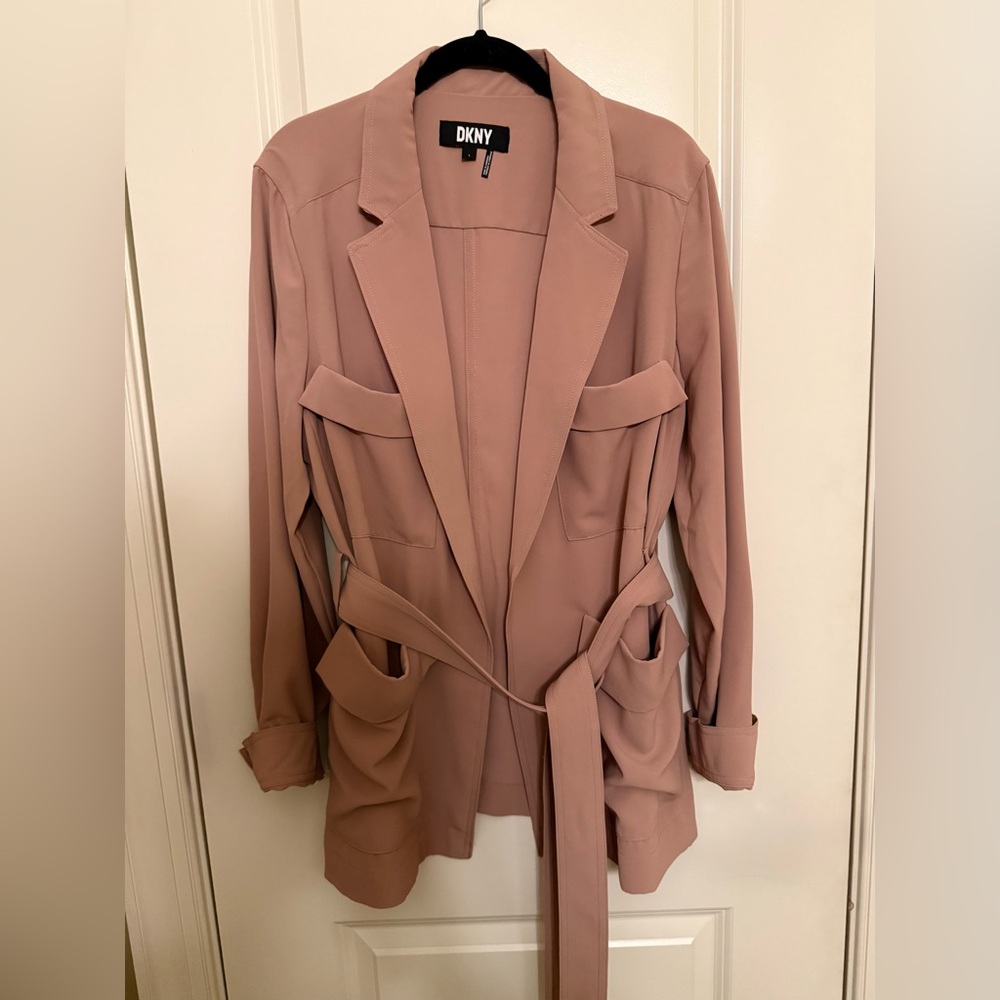 DKNY Women's Blazer in Soft Tan - Picture 3 of 9